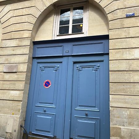 Joli 2 Pieces Proche Marais Leilighet Paris Eksteriør bilde
